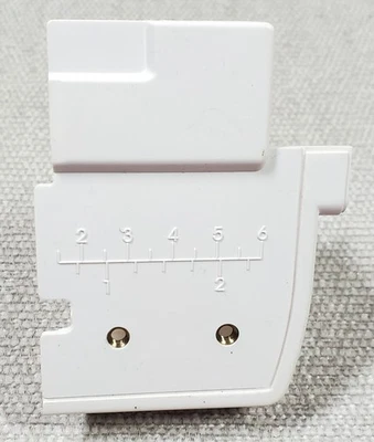 Guía de puntada de cubierta Singer Looper "B" #G5008-567 pieza de máquina de coser Serger usada Foto 1 de 4