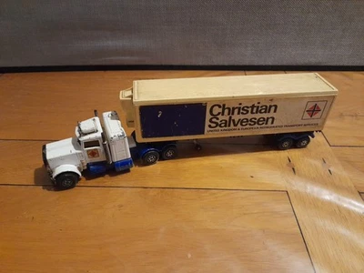 MATCHBOX - SUPER KINGS - PETERBILT - CHRISTIAN SALVESEN TRANSPORT - UK - K-31 - Photo 1/4