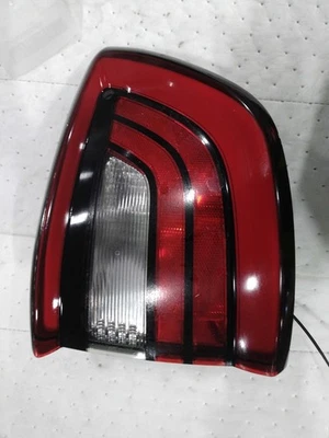 Б/у правый задний фонарь в сборе подходит: 2017 Dodge Durango четверть панели смонтирован Ri - Изображение 1 из 4