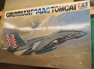 F-14A Tomkat 1/32 Tamiya Leggi Bene  - Immagine 1 di 4