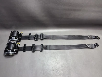 11-19 DODGE TRAVEL CINTOS DE SEGURANÇA DIANTEIROS CINTOS DE SEGURANÇA MOTORISTA PASSAGEIRO PRETO DIANTEIRO FABRICANTE DE EQUIPAMENTO ORIGINAL - Imagem 1 de 4