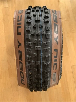 Складная шина Schwalbe Nobby Nic 29x2,4 дюйма EVO Addix Super Gound, бескамерная, 1 шт. - Изображение 1 из 4