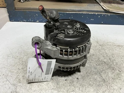Alternador Lincoln MKC 2016 200 amperios ID FJ7T10300BA 82 k millas 856355 Foto 1 de 4