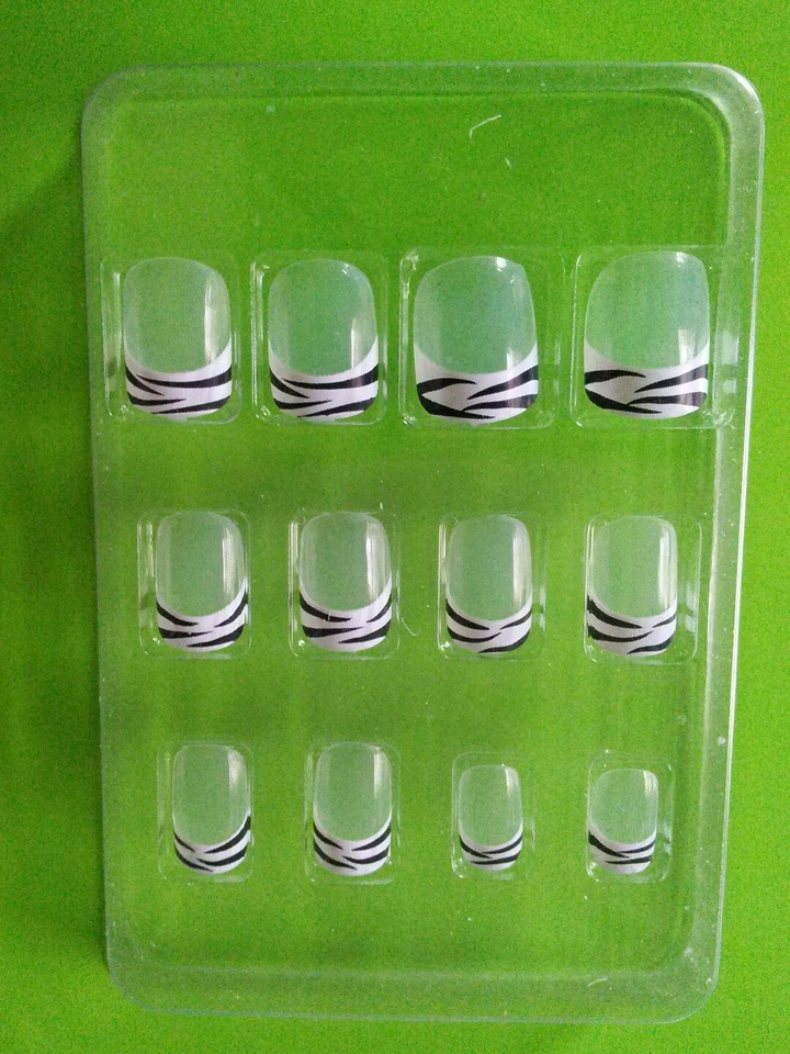 Full Cover Zebra Print French Clear Artificial False Short Nail Kit Non Kiss - Image 1 of 1