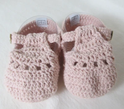 Nuevos botines/zapatos de bebé elefante bebé rosa ganchillo talla 0-12 meses Foto 1 de 4