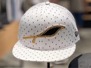 NEW ERA 9FIFTY Golden Wind JoJo Bruno Bucciarati Size ML Communication NEW - Picture 1 of 8