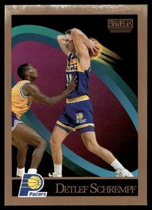 1990-91 SkyBox Detlef Schrempf Indiana Pacers #121 - Picture 1 of 2