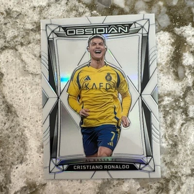 2024-25 Panini Obsidian Cristiano Ronaldo #75 White Flood /9🔥Al Nassr - Bild 1 von 2