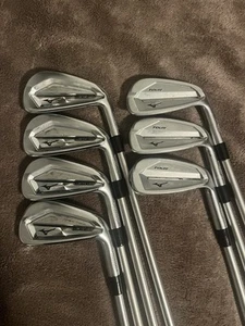 Mizuno JPX 921 Forged/Tour Combo Set (4-P) w/ KBS C-Taper 115g X-Stiff Shafts RH - Picture 1 of 9
