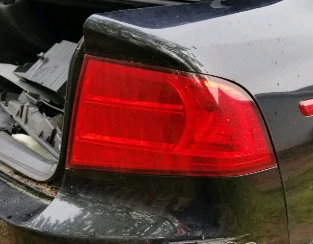 04 05 06 ACURA TL DERECHA Pasajero Lado Luz Trasera Lámpara de Freno sin Bombillas OEM DIESTRO Foto 1 de 1