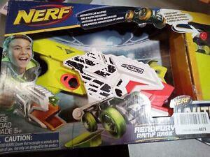 Nerf Nitro AeroFury Ramp Rage Motorized Car Blaster Gun Ramp Foam Cars New 5+