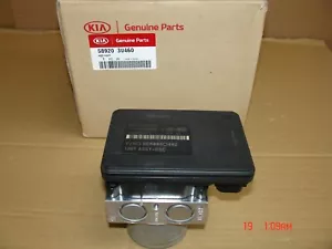 589203U460 ABS Pump for Kia Sportage Mk3 - Picture 1 of 1