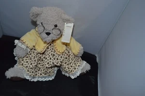 Vintage Velvet Touch Collection Jerry Elsner Emily 1243 9" T3 HTF - Picture 1 of 4