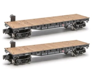 2 PACK - O Gauge 10-1/2" Flat Cars - MILWAUKEE ROAD - New Item - Never Ran - Picture 1 of 3