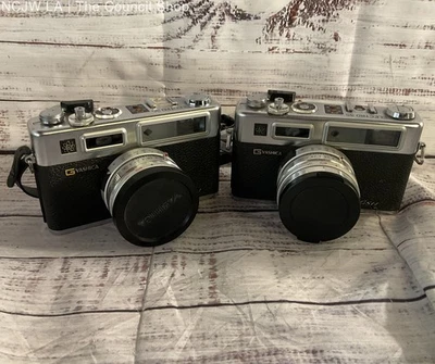 Yashica Electro 35 Vintage Film Untested Cameras Lot of 2 - Image 1 of 4