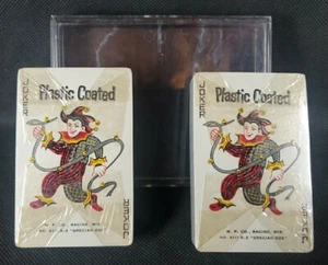 Lotto vintage anni 50 W.P.L. Co. Carte da gioco plastiche rivestite ode greca nuove sigillate - Foto 1 di 5