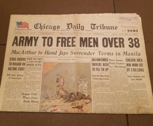 Chicago Daily Tribune Newspaper 8/16/45  Head Line " Army to Free Men Over 38" - Picture 1 of 3
