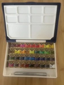Holbein Watercolor Palm Box 36 Half Pans W/travel Brush NIB - Picture 1 of 5