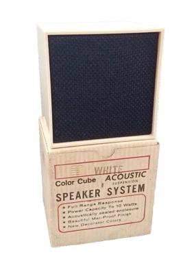1  QTY Vintage WITHE COLOR CUBE  ACOUSTIC  Cube Speaker  16 OHMS  / JAPAN - Image 1 of 4