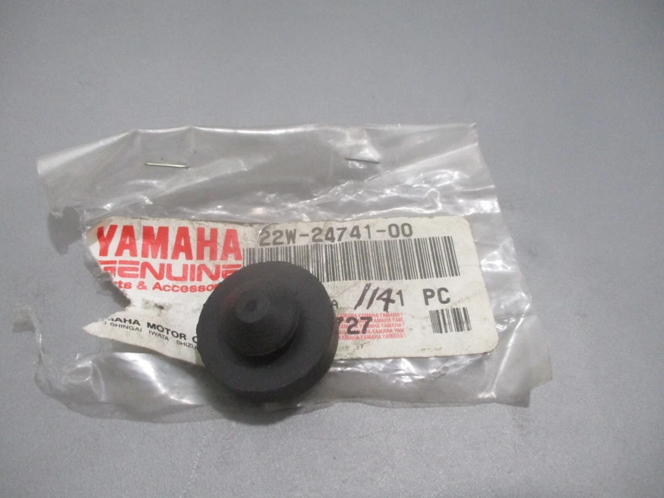 NOS Yamaha OEM Seat Pad 1983-1985 YZ490 1987-1992 YSR50 1986 YZ80 22W-24741-00 - Image 1 of 1