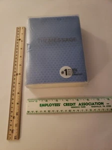 Message Remix Single Column Bible Students Blue Eugene H. Peterson SOFTCOVER - Picture 1 of 11