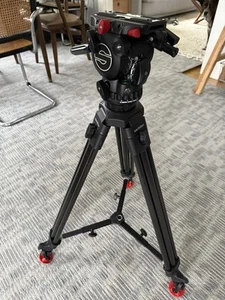 Sachtler Carbon Tripod + Aktiv 6 Head - Picture 1 of 5