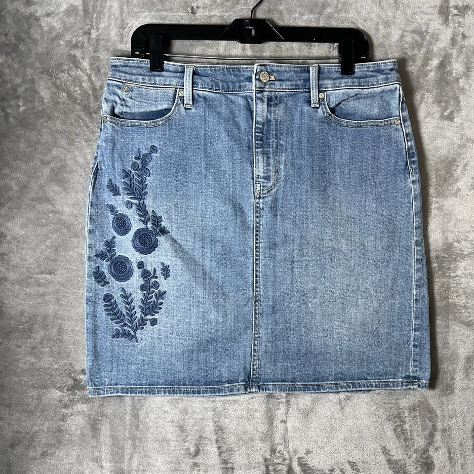 TALBOTS 女式牛仔裙刺绣花朵浅蓝色牛仔裤裙 12 码 — 第 1/4 张图片