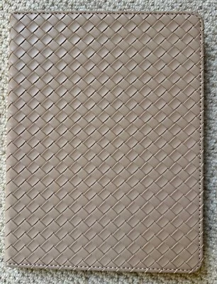 Apple iPad Pro 9.7" hochwertige Leder Hülle Sandfarben Cover mit Fach für Pencil - Bild 1 von 4