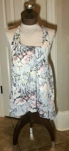 Camisa de afeitar floral multicolor única para damas - Verano - Pequeña - Imagen 1 de 11