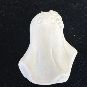 Halloween Decoration Ceramic Ornament Girl Ghost With Flowers Decor Spooky - Picture 1 of 6
