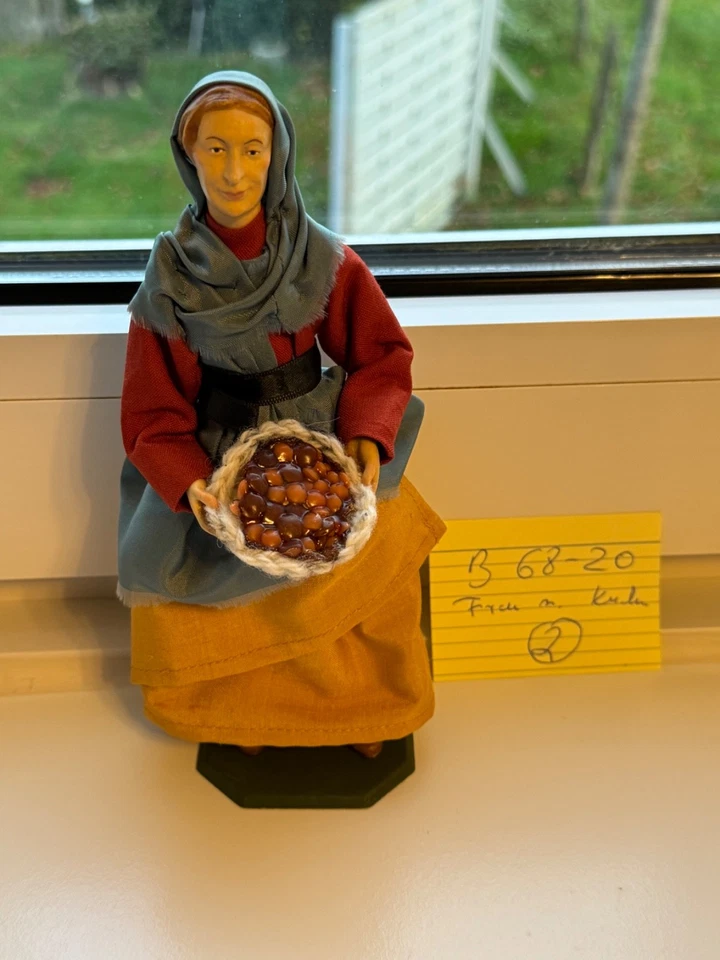 Lang  Oberammergau Krippenfigur  B62-20 Frau bewegliche Glieder -bekleidet - Bild 1 von 1