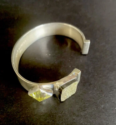 Lilly Barrack ~ Sterling ~ Peridot ~ Cuff Bracelet - Image 1 of 4