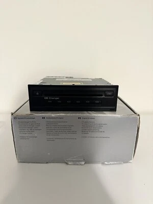 全新带盒 2005 - 2011 奥迪 A6 S6 A8 CD 更换播放器 4E0035110A — 第 1/4 张图片
