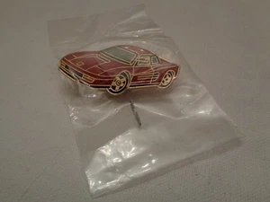 PINS AUTO VOITURE AUTOMOBILE FERRARI N°2 - Foto 1 di 1