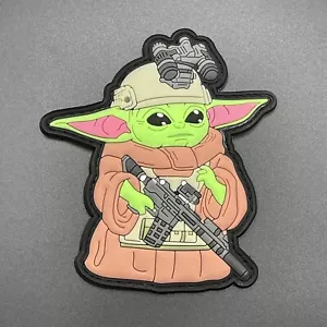 Tactical Baby Grunt Patch Hook & Loop PVC Yoda Morale Military Army Airsoft - Picture 1 of 6