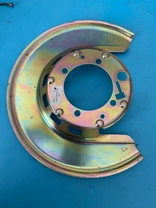 Placa de respaldo Corvette 1976-82 para brazo trasero izquierdo nuevo - Imagen 1 de 1