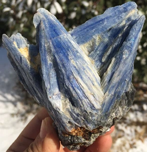 622g Natural Blue KYANITE Quartz Crystal Specimen Rough ip0408 - Picture 1 of 12