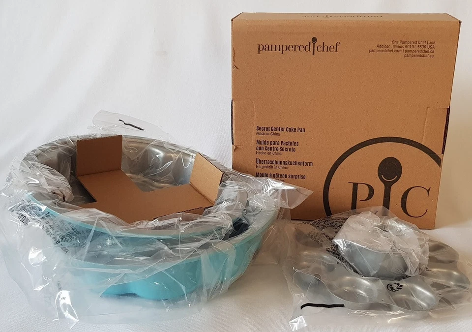 Pampered Chef Überraschungskuchenform 20 cm Antihaftbeschichtung  geheimnis Neu - Bild 1 von 1