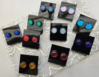 Lote de aretes artesanales de vidrio dicroico fundido multicolor (10 pares)/nuevos Foto 1 de 3