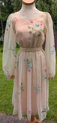 Vestido Vintage MIGNON Seda Chifón XS Transparente Floral Borde Dorado Ilusión Vestido Años 70  Foto 1 de 4