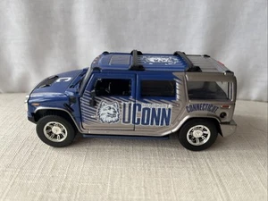 2003 Vintage UConn Huskies Fleer Limited Edition HUMMER H2 1:43 DIECAST NEW - Picture 1 of 9