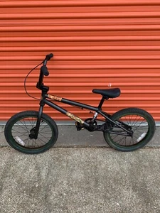 STLNBIKES STLN Legend BMX Trick Bike Bicycle 17.5” diameter, no pegs - Picture 1 of 10