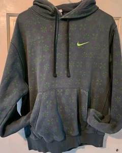 NIKE SPORTSWEAR HOODIE MONOGRAM ALL OVER PRINT MENS SIZE MEDIUM GREEN SWOOSH - Picture 1 of 7