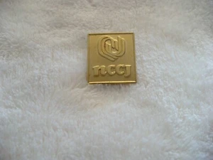 LM- GOLD-TONE NCCJ PIN (#16712)(NICE!!!) - Picture 1 of 8