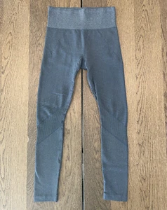 Athleta Shimmer Seamless Leggings anthrazit grau meliert Damen Gr. M metallic - Bild 1 von 12