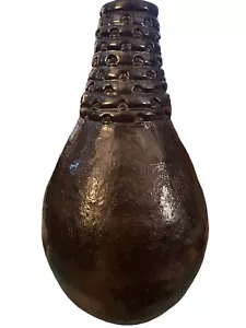 Vaso ceramica vintage studio arte arrotolato 1979 firmato Olson 14,5”H x 9” W 2” W collo - Foto 1 di 7