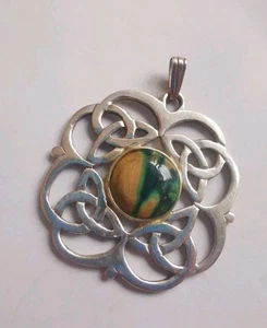 Sterling Silver Pretty Agate Pendant . R7M - Picture 1 of 2