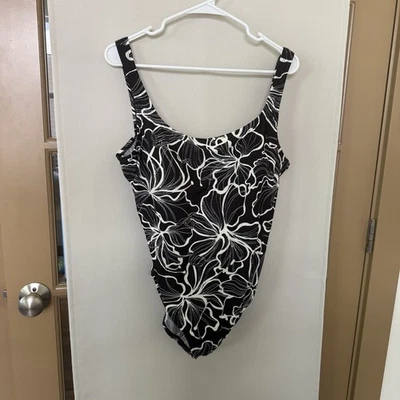 Speedo Womens 18 Black White Floral One Piece Bathing Suit Swim Summer Pool - Image 1 of 4