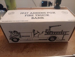 Ertl 1937 Ahrens-Fox Pumper 1/30 Fire Truck Bank Assembly Required - Picture 1 of 4