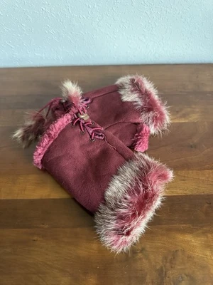 Fingerless Red Rabbit Hair Fur Gloves Women's Wrist Warmer Mittens Grannycore - Image 1 of 4